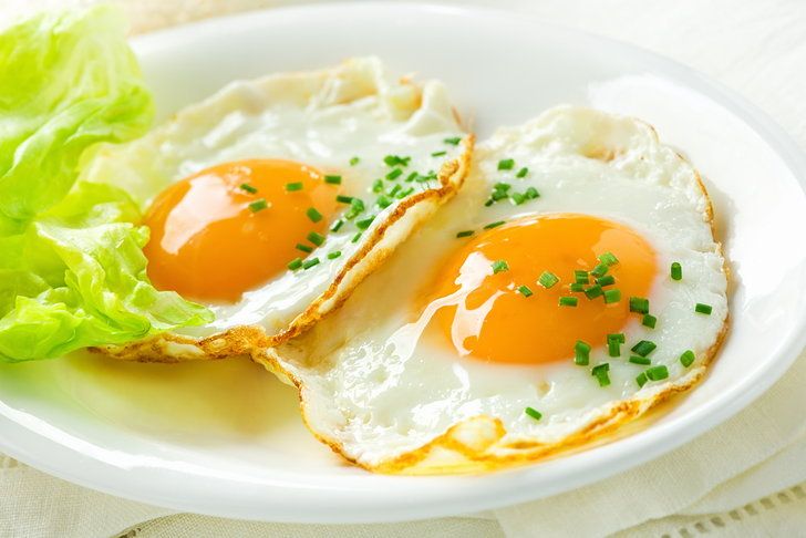 วิธีทำไข่ดาวสามรส เมนูอร่อย เอาใจคนชอบกินไข่ที่ได้อยากโปรตีนเต็มคำ | The 1 Today | The 1 Today